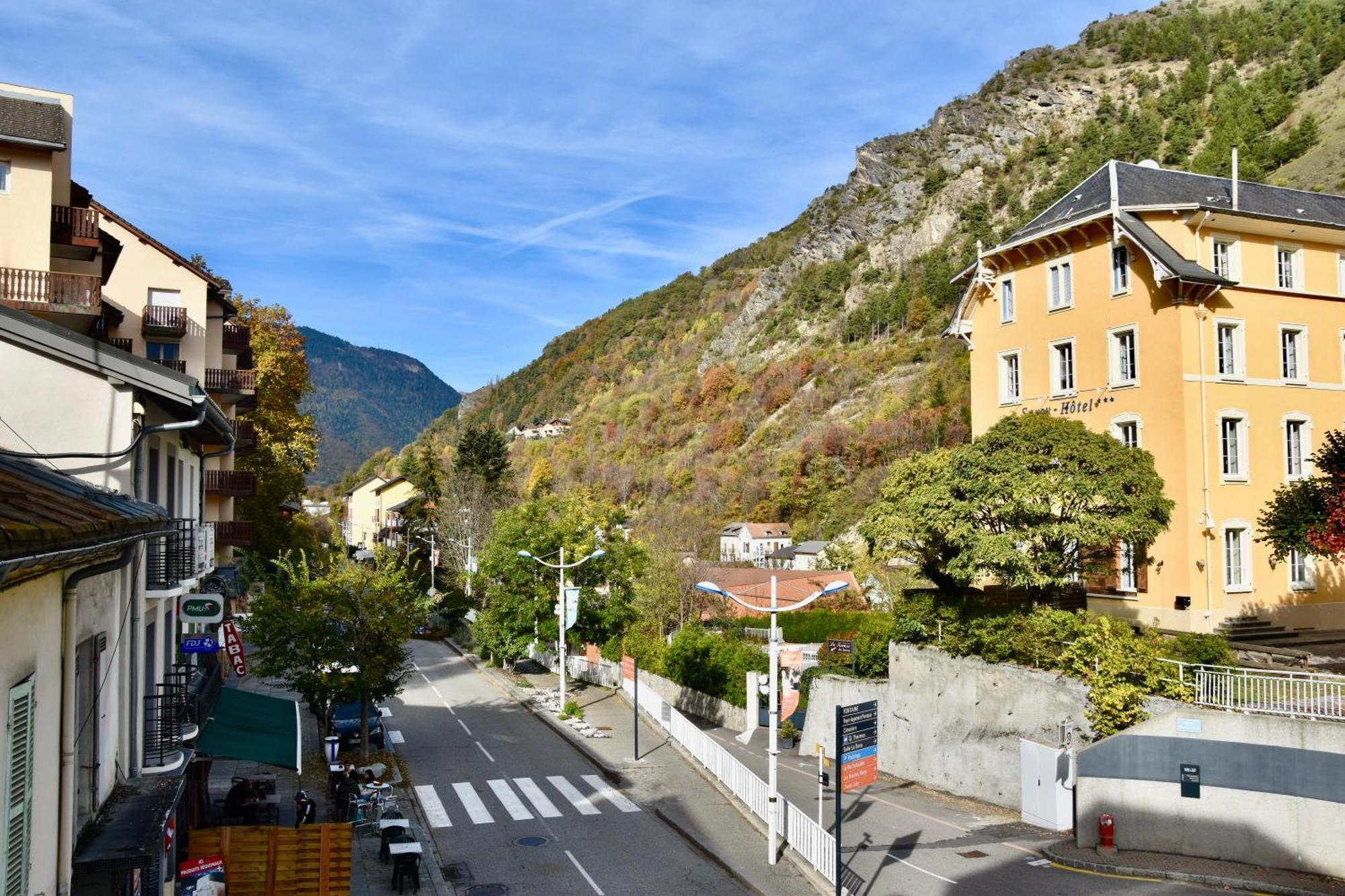 Appartement 6 Personnes, Les 3 Vallees, Pres Des Thermes Brides-les-Bains Luaran gambar
